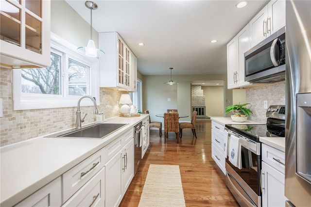 11 Santa Drive, Perinton, NY 14534