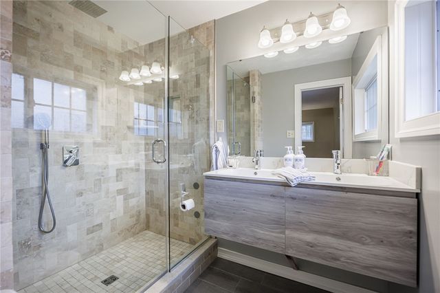 11 Santa Drive, Perinton, NY 14534