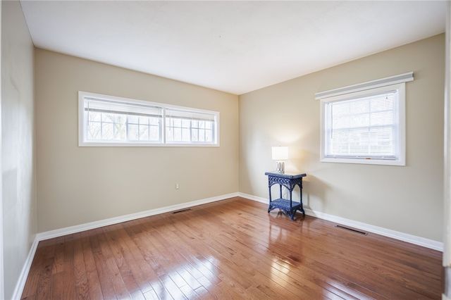 11 Santa Drive, Perinton, NY 14534