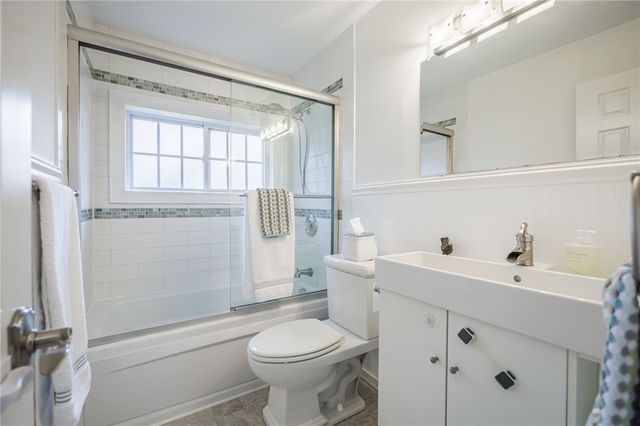 11 Santa Drive, Perinton, NY 14534