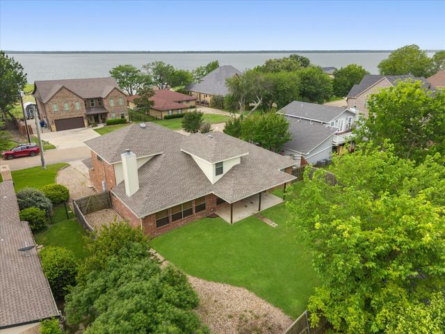 112 Scenic Drive, Heath, TX 75032