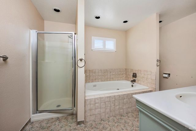 2726 Edison St, Graton, CA 95444