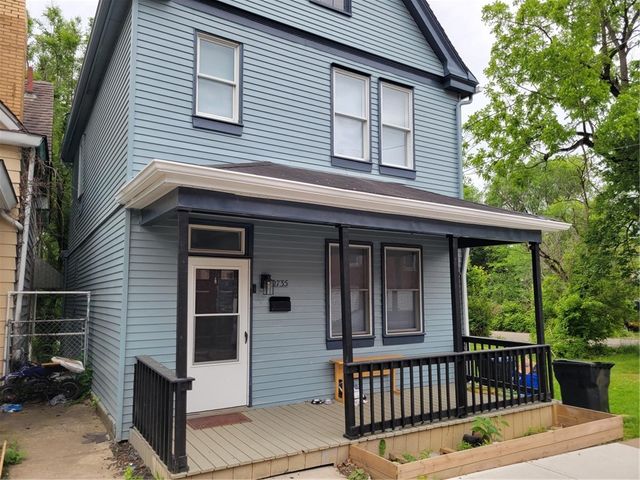 2735 Zephyr Ave, Sheraden, PA 15204