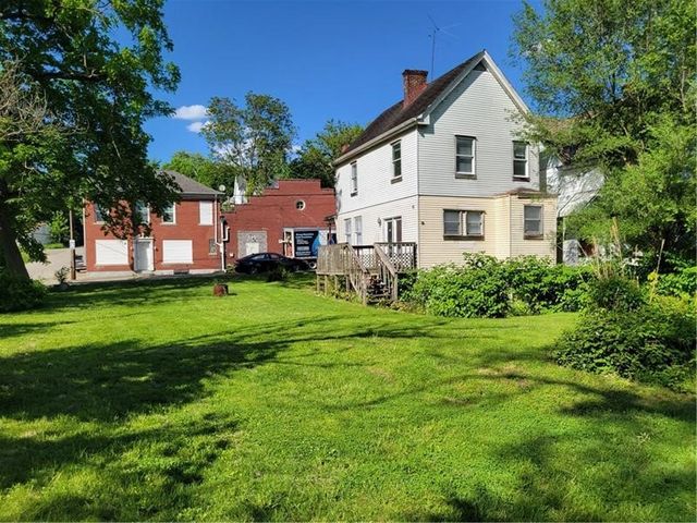 2735 Zephyr Ave, Sheraden, PA 15204