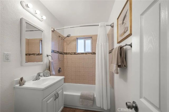 1547 W 65th, Los Angeles, CA 90047