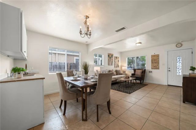 1547 W 65th, Los Angeles, CA 90047