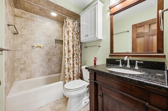 4904 Yaupon Dr., Myrtle Beach, SC 29575