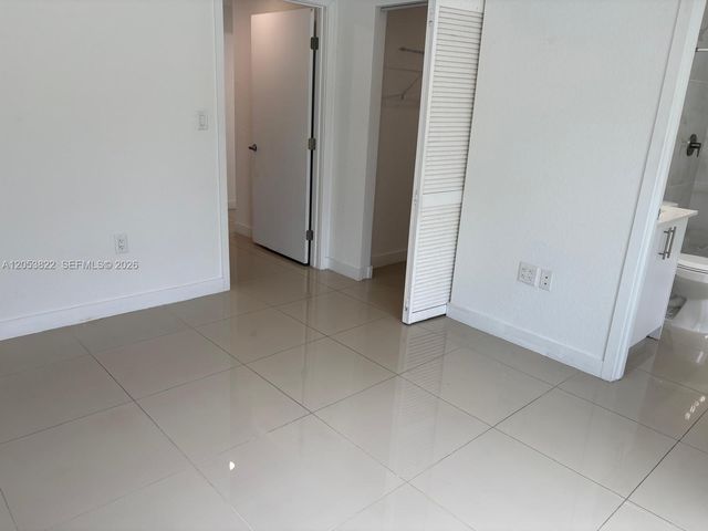 25680 SW 143rd Path, Homestead, FL 33032