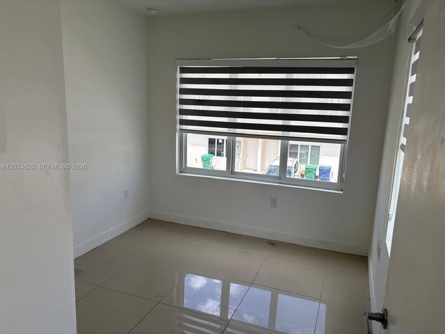 25680 SW 143rd Path, Homestead, FL 33032