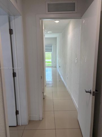 25680 SW 143rd Path, Homestead, FL 33032