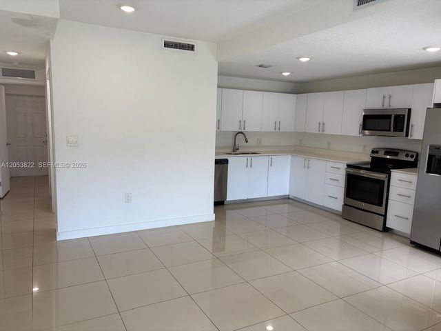 25680 SW 143rd Path, Homestead, FL 33032