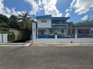9 MERCEDES HERNÁNDEZ, Aibonito, PR 00705