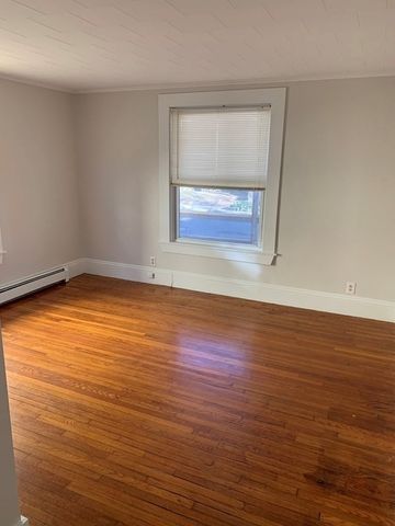 11 Derby Street 1, Waltham, MA 02453