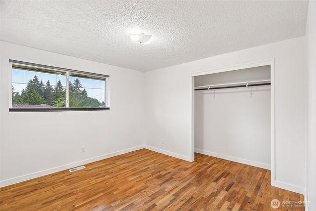 17226 129th Ave Se, Renton, WA 98058