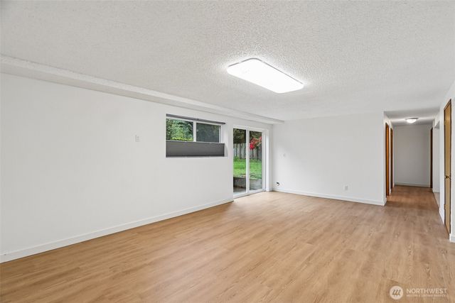 17226 129th Ave Se, Renton, WA 98058