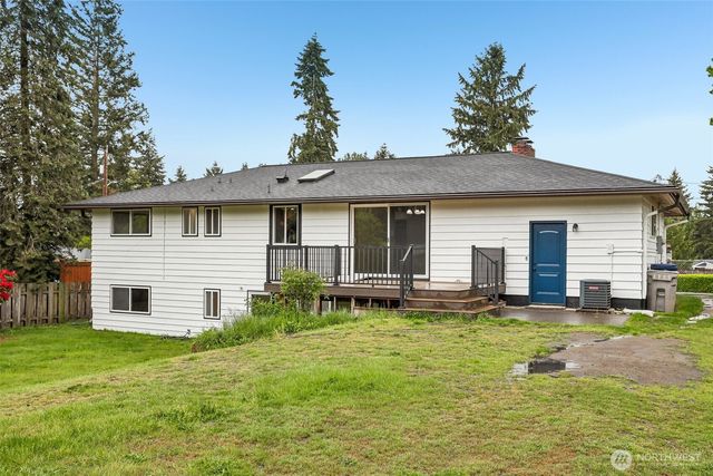 17226 129th Ave Se, Renton, WA 98058