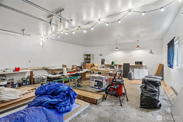 17226 129th Ave Se, Renton, WA 98058