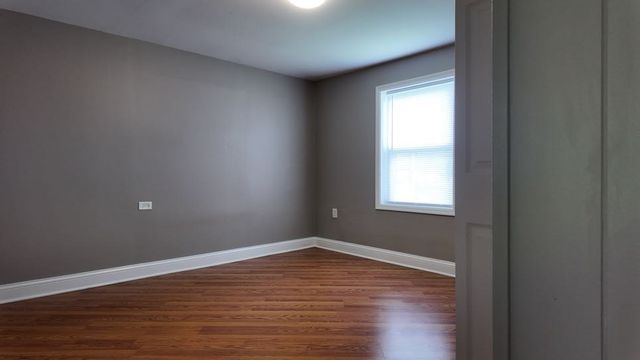 221 Central Avenue, Genoa, IL 60135
