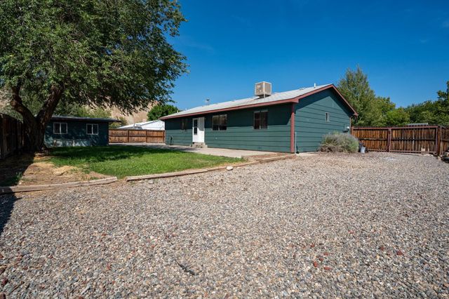 828 Logan Avenue, Palisade, CO 81526