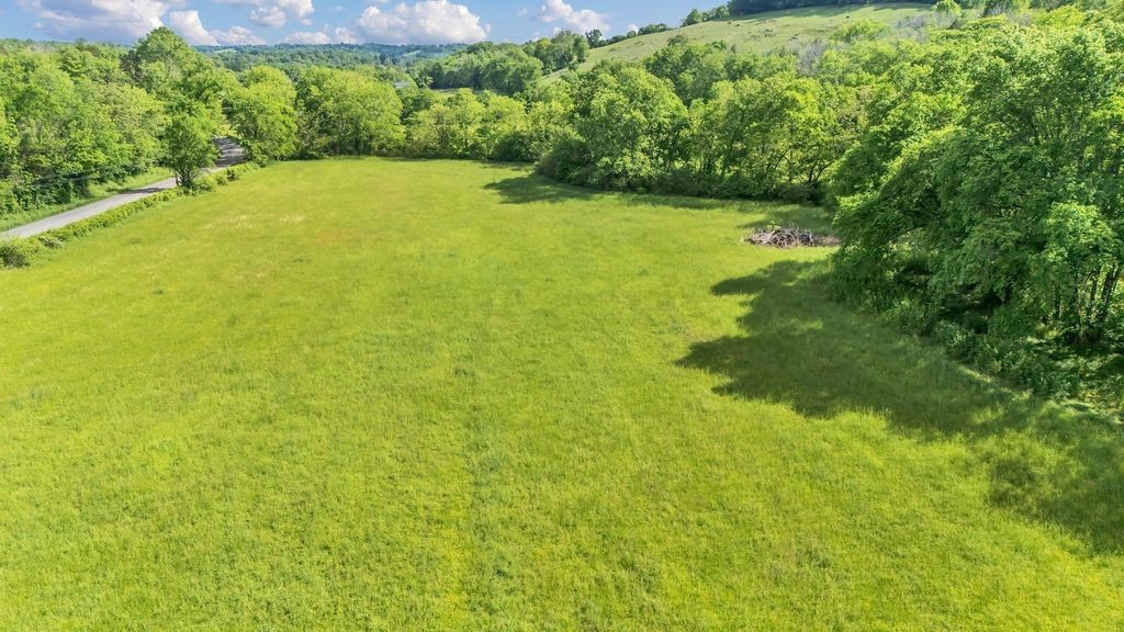 0 Fly Rd, Santa Fe, TN 38482