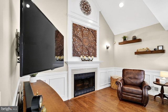 28 ARNOLD LN, Robbinsville, NJ 08691