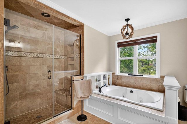 28 ARNOLD LN, Robbinsville, NJ 08691