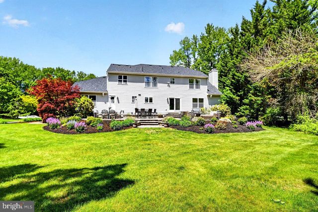 28 ARNOLD LN, Robbinsville, NJ 08691