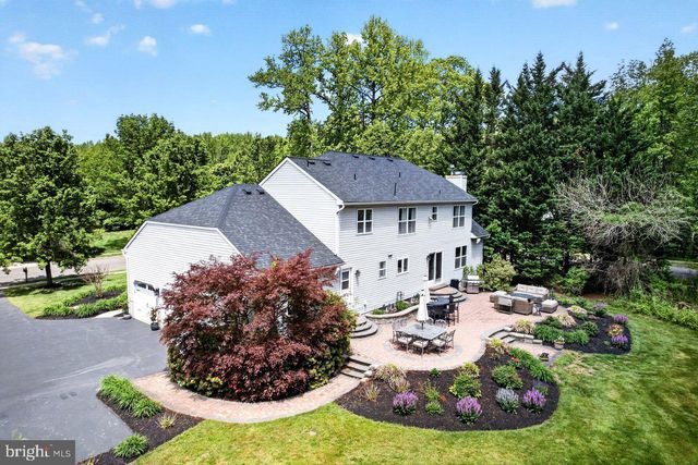 28 ARNOLD LN, Robbinsville, NJ 08691
