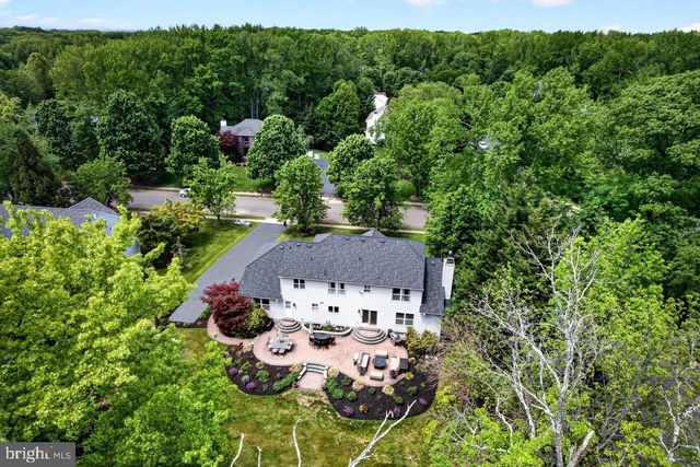 28 ARNOLD LN, Robbinsville, NJ 08691