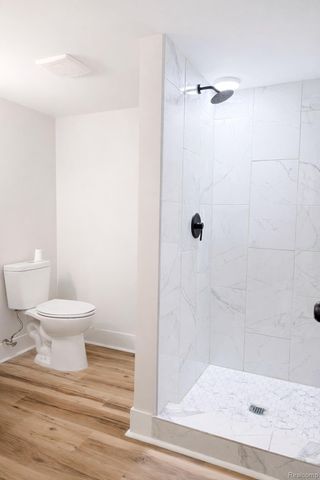 14851 Williamsburg Drive, Riverview, MI 48193