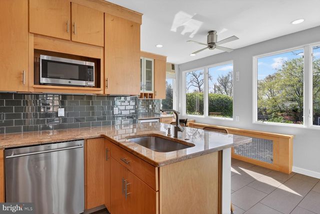 1606 VARNUM ST NW, Washington, DC 20011