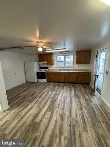 207 DEPAUL ST, Emmitsburg, MD 21727