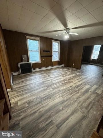 207 DEPAUL ST, Emmitsburg, MD 21727