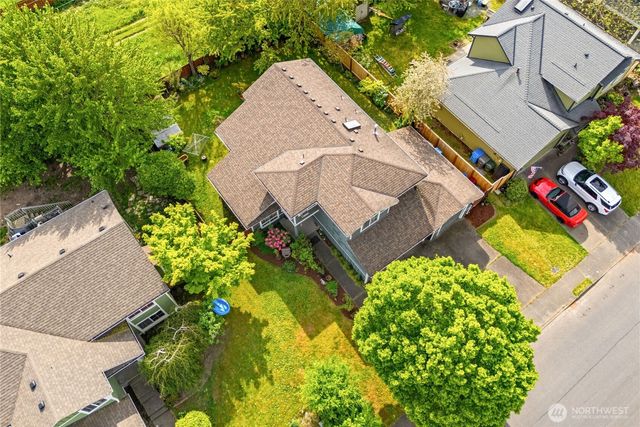 409 Kensington Avenue NW, Orting, WA 98360