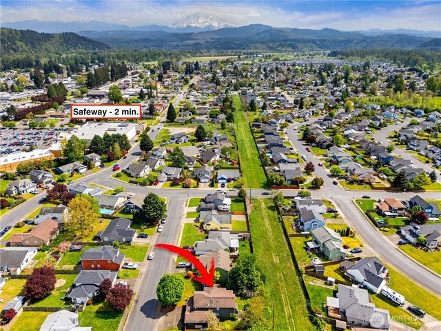 409 Kensington Avenue NW, Orting, WA 98360