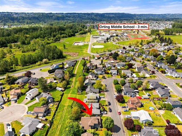 409 Kensington Avenue NW, Orting, WA 98360