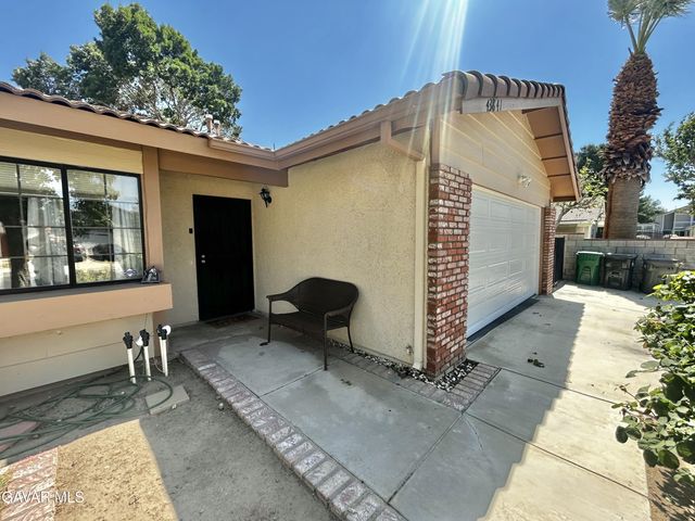 43841 Santa Rosa Circle, Lancaster, CA 93535