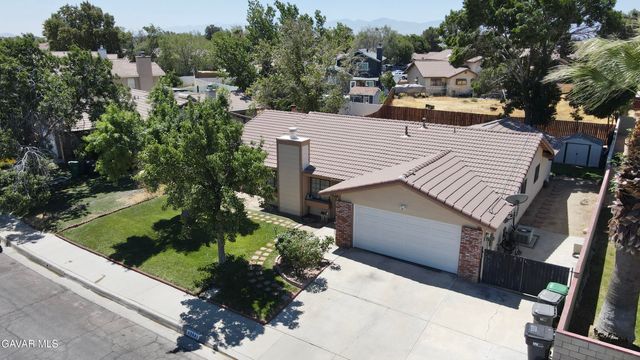 43841 Santa Rosa Circle, Lancaster, CA 93535