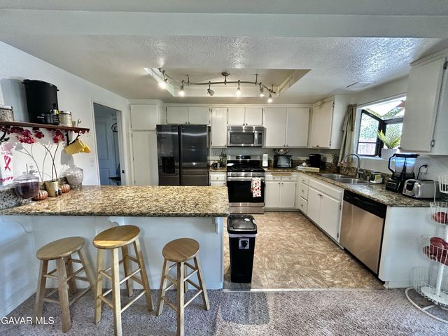 43841 Santa Rosa Circle, Lancaster, CA 93535