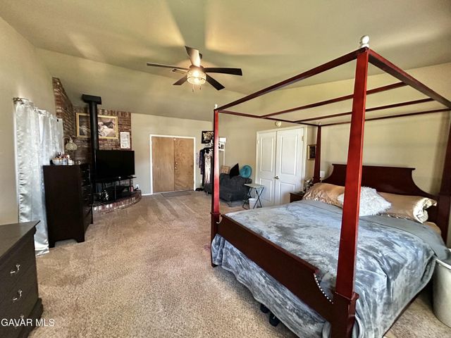43841 Santa Rosa Circle, Lancaster, CA 93535