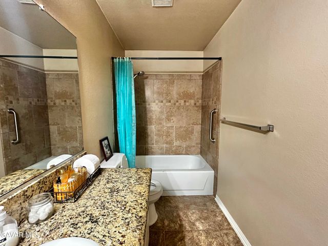 43841 Santa Rosa Circle, Lancaster, CA 93535