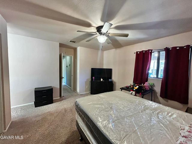 43841 Santa Rosa Circle, Lancaster, CA 93535