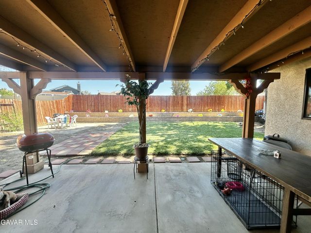 43841 Santa Rosa Circle, Lancaster, CA 93535