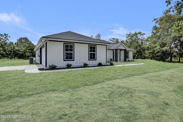 3360 SE 126ST Street, Starke, FL 32091