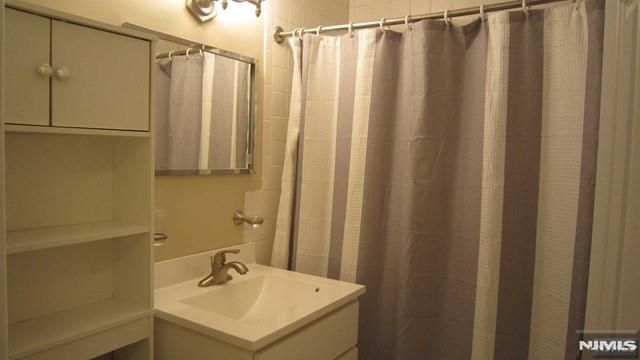 302 Washington Drive, Ramsey, NJ 07446