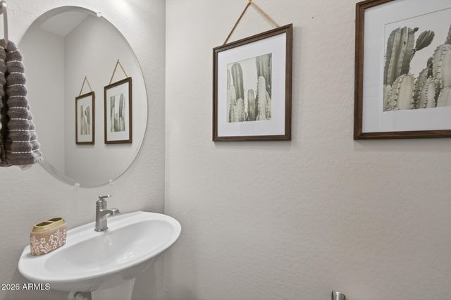 17443 E CINDERCONE Way, Rio Verde, AZ 85263