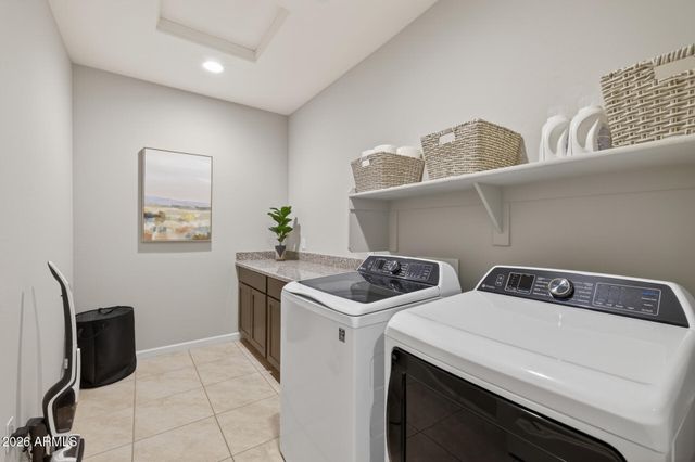 17443 E CINDERCONE Way, Rio Verde, AZ 85263
