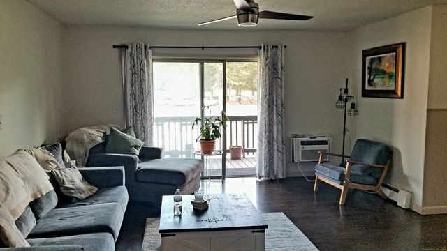 75 Balance Rock Road APT 11, Seymour, CT 06483