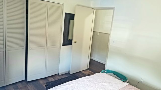 75 Balance Rock Road APT 11, Seymour, CT 06483