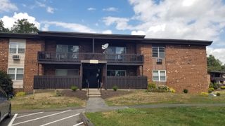 75 Balance Rock Road APT 11, Seymour, CT 06483